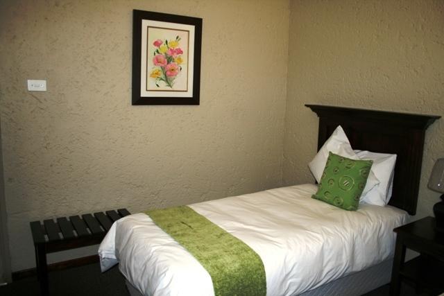 Villa Almar Exclusive Game Ranch Bloemhof Esterno foto